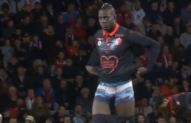 罗克回应转会传闻：我在帕尔梅拉斯很开心，只想留在这里