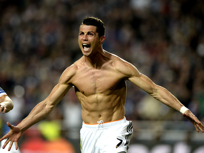 马塔：我想继续证明我依然能享受足球，并且保持高水平状态（马塔：我希望继续证明自己依旧乐在足球，并保持高水准）