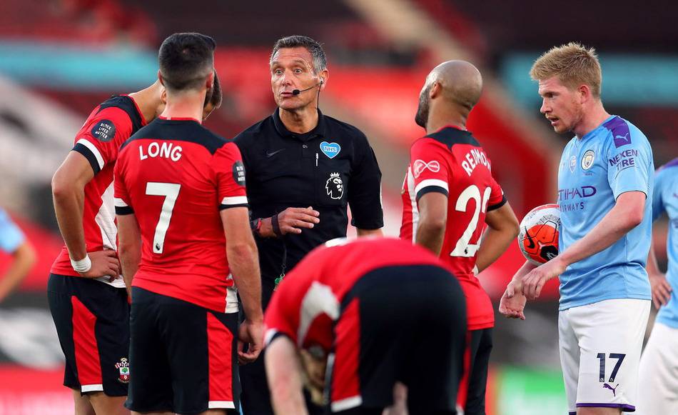 英超积分榜：曼城暂升二桑德兰仍高歌 纽卡超曼联红军（英超积分榜：曼城暂列第二，桑德兰延续强势，纽卡反超曼联与利物浦）