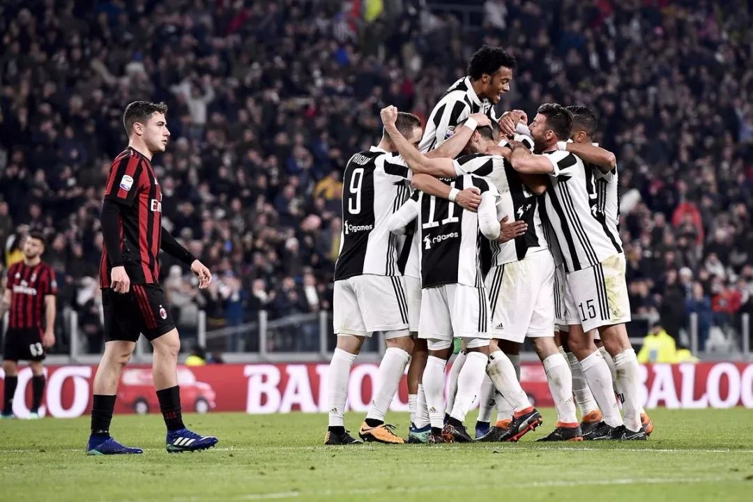 欧冠连续赛季进球纪录：本泽马、梅西连续18赛季进球第1（欧冠连续进球赛季纪录：梅西、本泽马18个赛季都有进球并列第一）