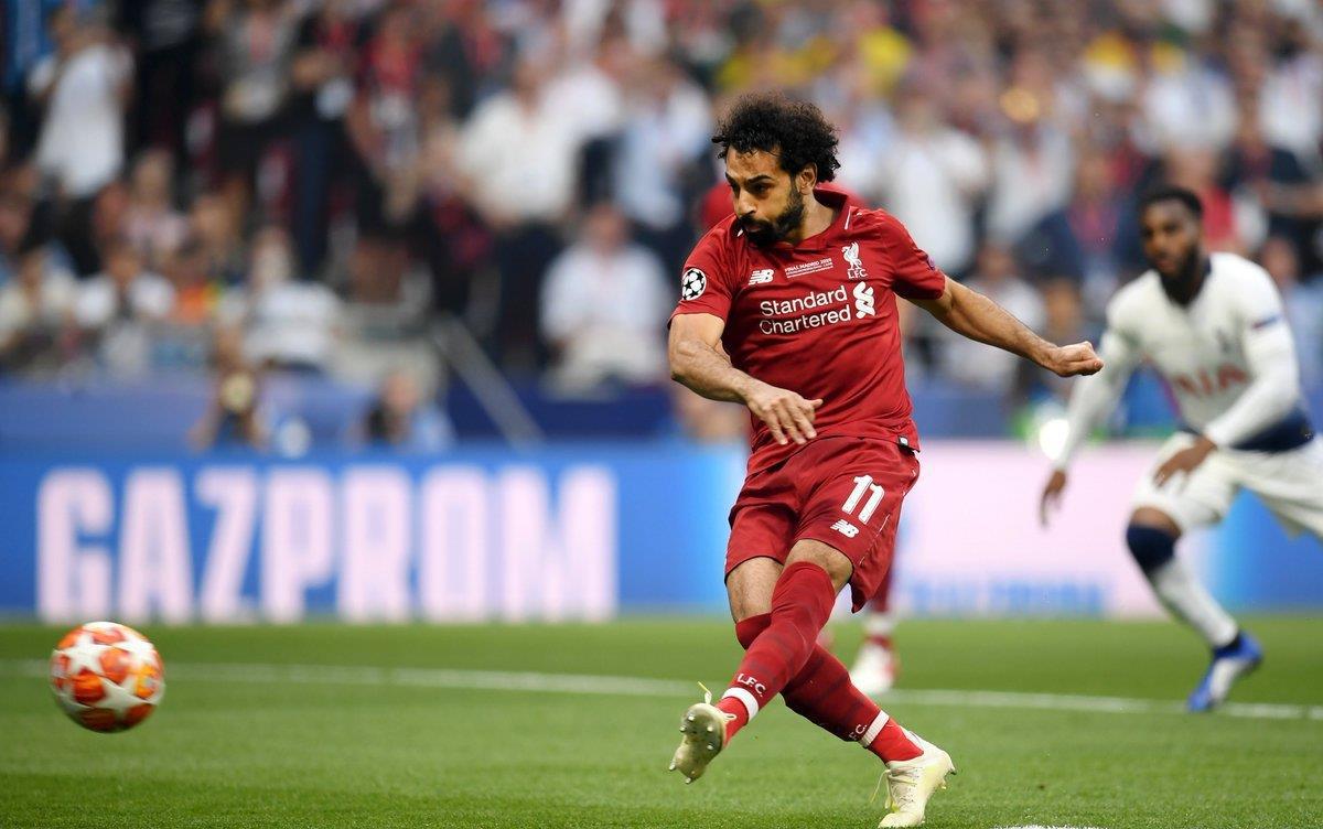 原曼联青年队球员目前正在卖蛋糕，他是小麦、拉什福德前队友