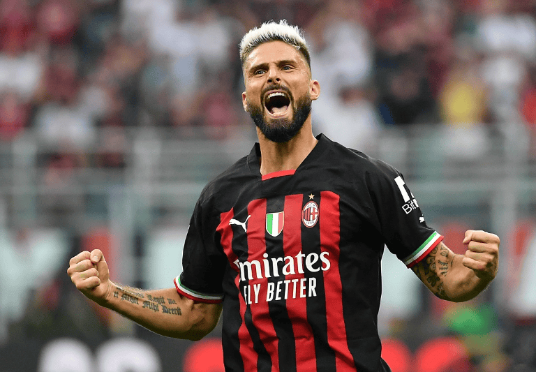 媒体人：中国女足有必要请洋帅吗，面上是孙雯管，实际是谁？（媒体人质疑：中国女足是否该聘请外籍主帅？表面由孙雯主管，真正拍板者是谁？）