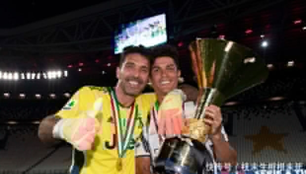 米体：罗马想在冬窗从马竞签拉斯帕多里，已经联系球员经纪人（米体：罗马计划冬窗从马竞引进拉斯帕多里，已与其经纪人取得联系）