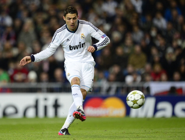 生涯首次攻破科莫球门，劳塔罗意甲对阵30支球队取得过进球（生涯首破科莫球门，劳塔罗已在意甲对30队取得进球）