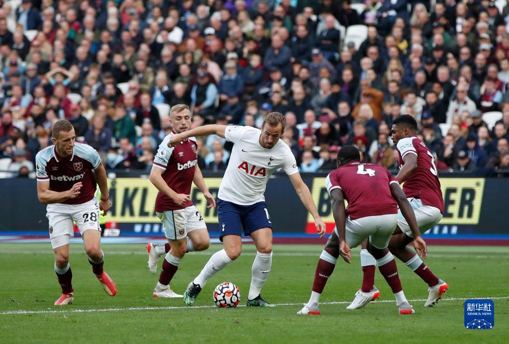 6分42秒，姆巴佩完成欧冠历史第二快帽子戏法（姆巴佩6分42秒上演欧冠史上第二快帽子戏法）