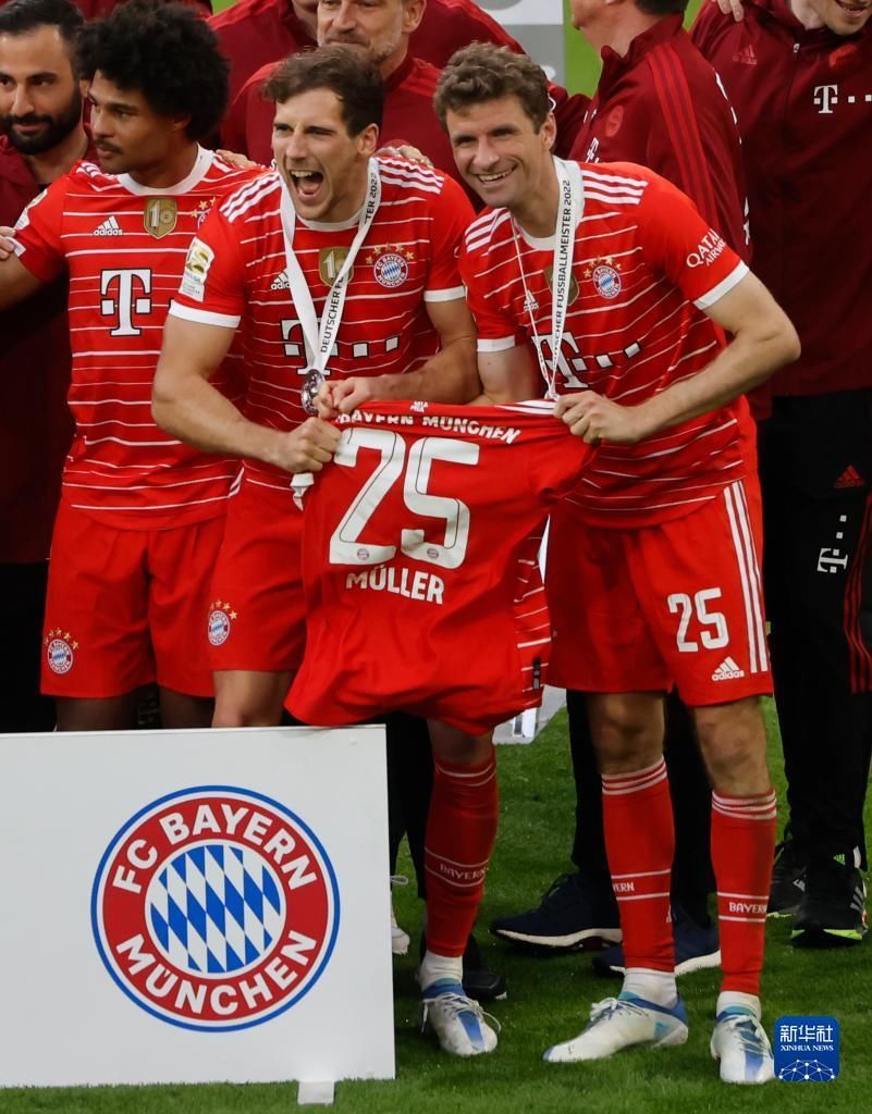 莱比锡2-0不莱梅，韦德拉奥果世界波，施拉格尔破门（莱比锡2比0击败不莱梅：韦德拉奥果轰世界波，施拉格尔建功）