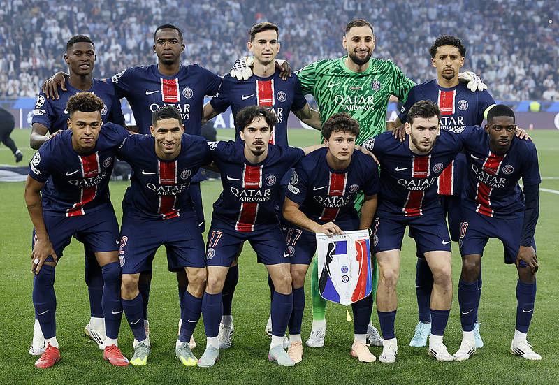 万项：距离理想中的球员还差很多；最后两场比赛不会放松（万项：距理想自我仍有不小差距，最后两战绝不松懈）