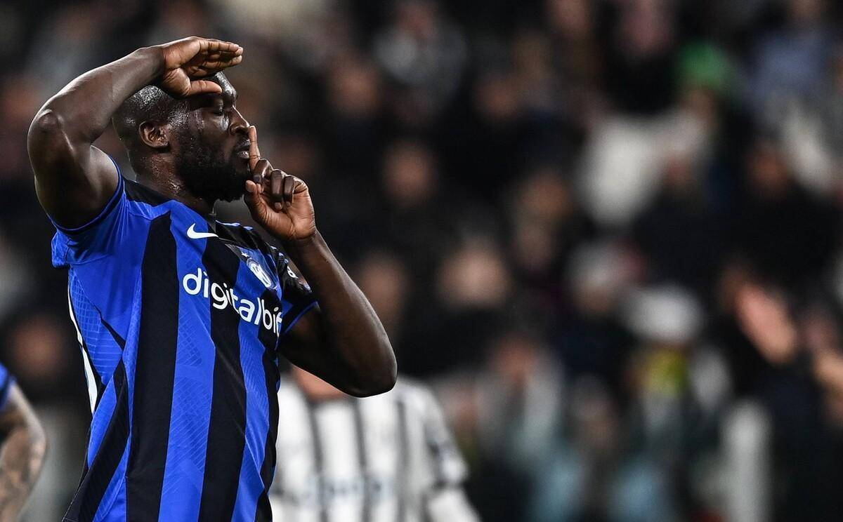 王燊超赛后喊话球迷：明年为第五个冠军拼搏（王燊超赛后向球迷表态：明年力争第五冠）