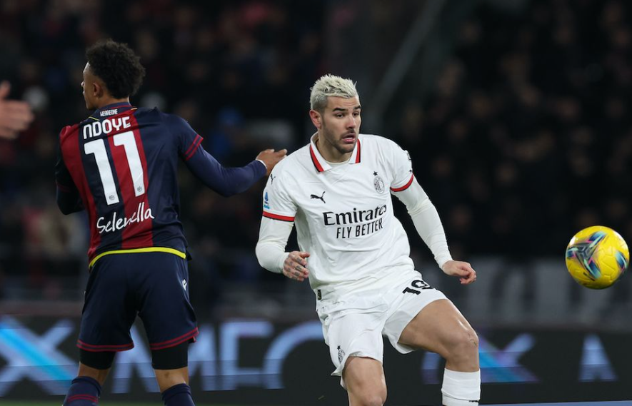 科曼：诺阿-朗和我说，那不勒斯季前28天集训他从没见过球（科曼：诺阿-朗称那不勒斯季前28天训练几乎没碰球）