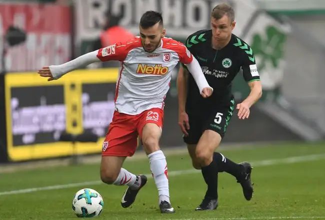 队在面对竞 队在面对竞